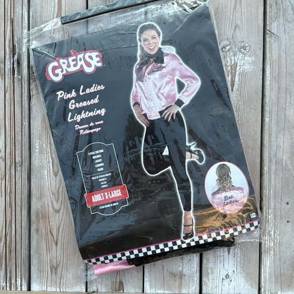 Grease Halloween Costume Pink Ladies NWT - Picture 1 of 5